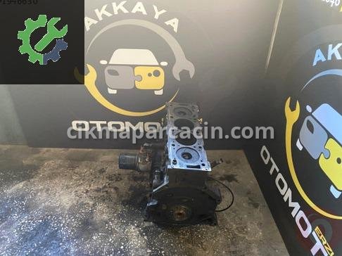 Peugeot Partner Yarım Motor çıkma parça