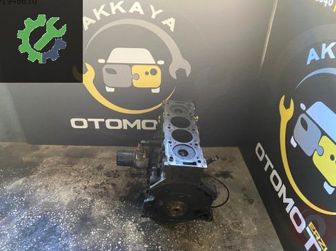 Peugeot Partner Yarım Motor çıkma parça