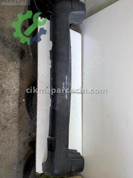 Peugeot Partner Arka Tampon çıkma parça
