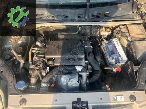 Peugeot Partner Yedek Lastik çıkma parça