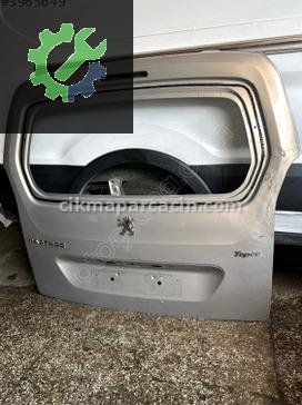 Peugeot Partner Bagaj Kapağı çıkma parça