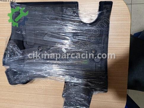 Volkswagen Passat Motor Kapağı 028103935N çıkma parça