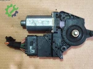 Çıkma Orijinal Cam Motoru Volkswagen Passat 101438-202