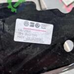 PASSAT B5 SÜTUN ZEMİN BAĞLANTI SACI