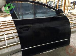 Volkswagen Passat Sağ Ön Kapı Sökme Çıkma