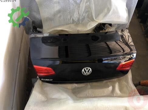 Volkswagen Passat Bagaj Kapağı çıkma parça