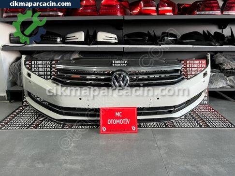 Volkswagen Passat Ön Tampon çıkma parça