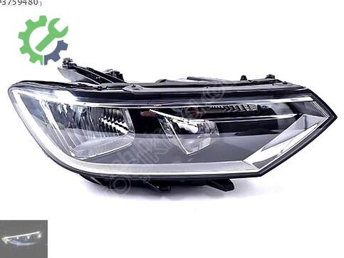 Volkswagen Passat Sağ Ön Far çıkma parça