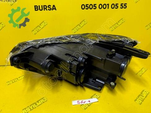 Volkswagen Passat Sağ Ön Far 15-20 çıkma parça