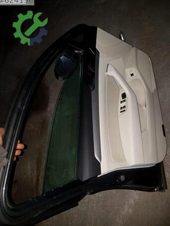 Volkswagen Passat Kapı Döşemesi çıkma parça