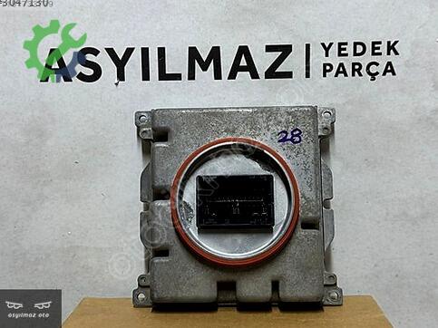 Volkswagen Passat Far Beyni 7PP941572AB çıkma parça