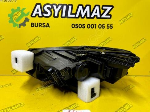 Volkswagen Passat Sağ Ön Far 19-23 çıkma parça