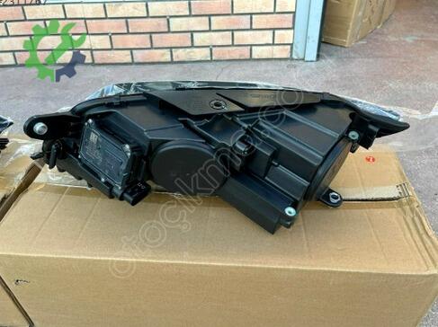 Volkswagen VW CC Sağ Ön Far 3C8941754Q çıkma parça