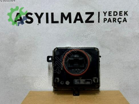 Volkswagen Passat Far Beyni 4G0907697J çıkma parça