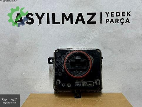 Volkswagen Passat Far Beyni 4G0907697J çıkma parça