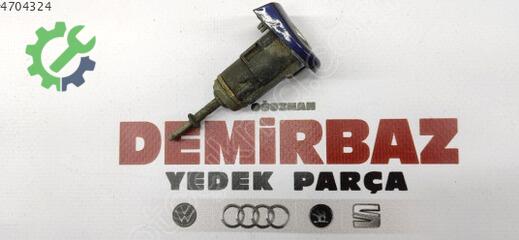 Volkswagen Jetta Kapı Kilidi 3B0837167 çıkma parça