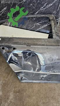Volkswagen Passat Sağ Arka Kapı 3C5833056 çıkma parça