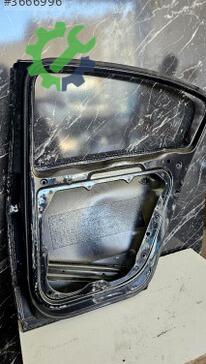 Volkswagen Passat Sağ Arka Kapı 3C5833056 çıkma parça