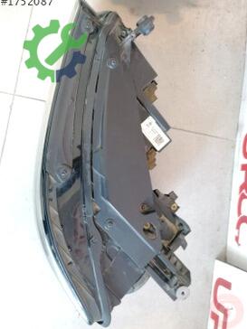 Volkswagen Passat Far 3G1941005B çıkma parça