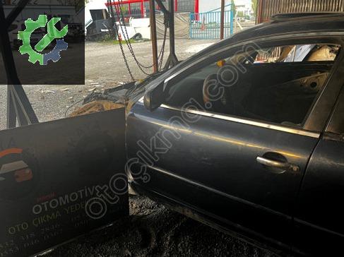 Volkswagen Passat Sol Ön Kapı çıkma parça