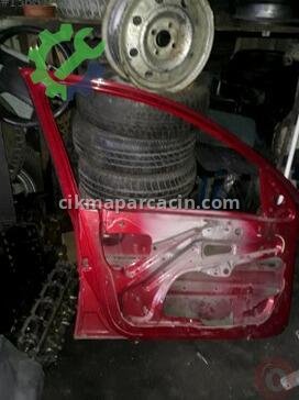 Peugeot 206 Sol Ön Kapı çıkma parça