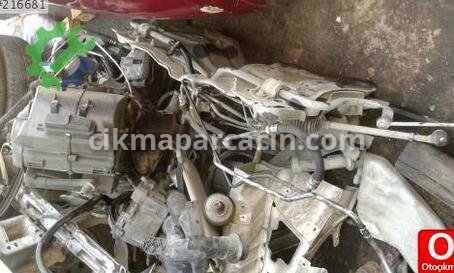Peugeot 206 Sağ Ön Kapı çıkma parça