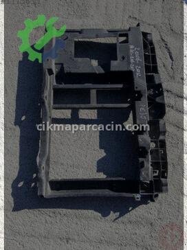 Peugeot 206 Ön Panel çıkma parça