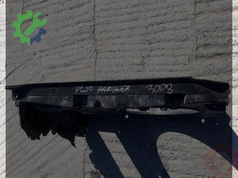 Peugeot 3008 Ön Panel çıkma parça