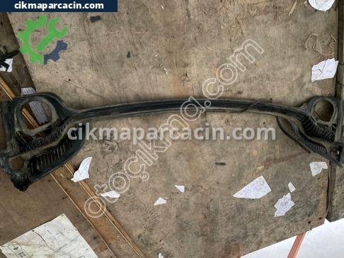 Peugeot 407 Ön Cam Izgarası çıkma parça