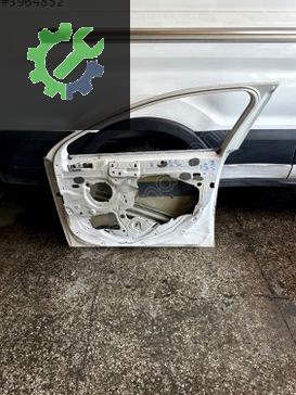 Peugeot 508 Sağ Ön Kapı çıkma parça