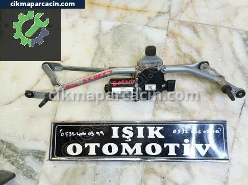 Peugeot Expert Silecek Motoru çıkma parça