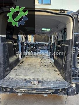 Peugeot Expert Arka Kupa çıkma parça