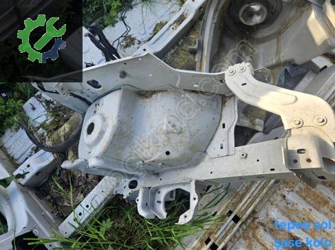Peugeot Partner Şase Kolu çıkma parça