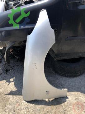 Peugeot 106 Sağ Ön Çamurluk çıkma parça