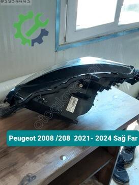 Peugeot 208 Sağ Ön Far çıkma parça