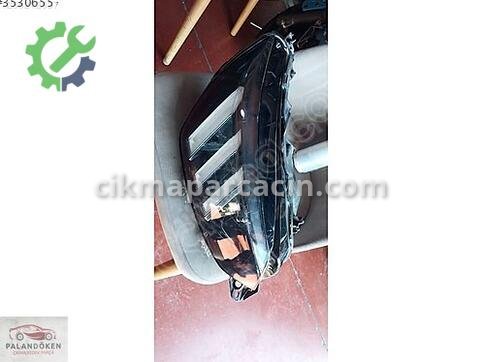 Peugeot 2008 Sağ Ön Far çıkma parça
