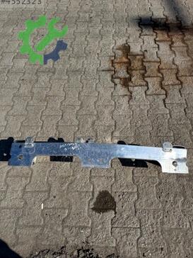 Peugeot 2008 Ön Tampon Demiri çıkma parça