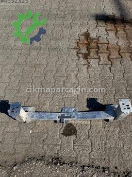 Peugeot 2008 Ön Tampon Demiri çıkma parça