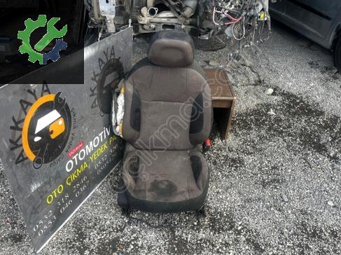 Peugeot 2008 Sağ Ön Koltuk çıkma parça