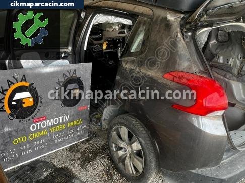 Peugeot 2008 Arka Çamurluk çıkma parça