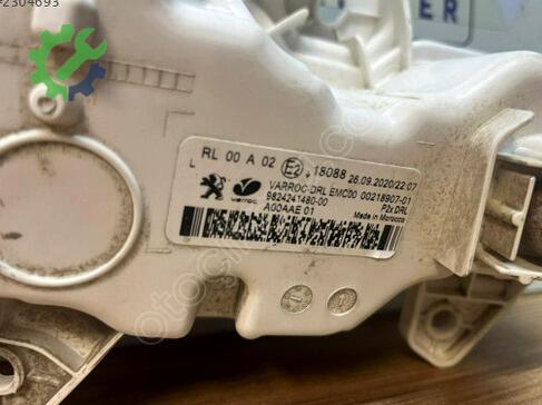 Peugeot 2008 Gündüz Farı (DRL) 9824241480 çıkma parça