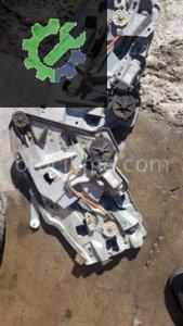 PEUGEOT-206 ARKA KELEBEK CAM KRİKOLARI