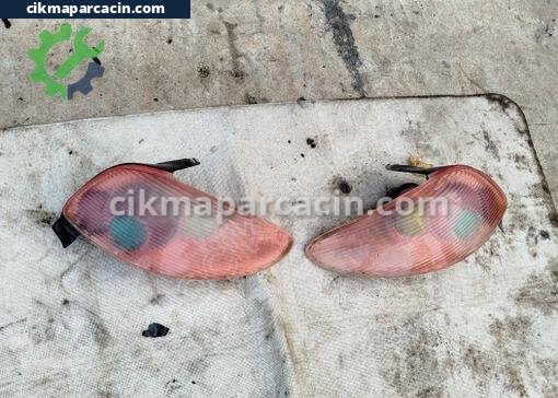 Peugeot 206 Sağ Arka Stop çıkma parça