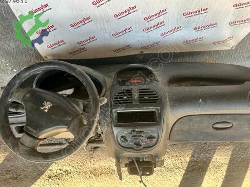 Peugeot 206 Göğüs çıkma parça
