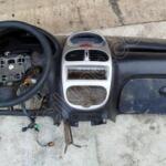 Peugeot 206 Göğüs çıkma parça - Uslu oto yedek parça Antalya