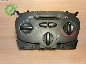 Peugeot 206 1998-2007 Klima Kontrol Paneli 10689-01 Çıkma