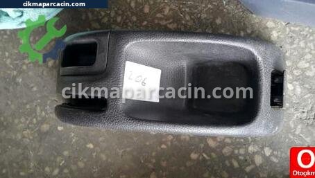 Peugeot 206 Orta Konsol çıkma parça