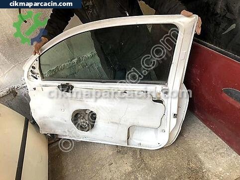 Peugeot 206 Sağ Ön Kapı çıkma parça