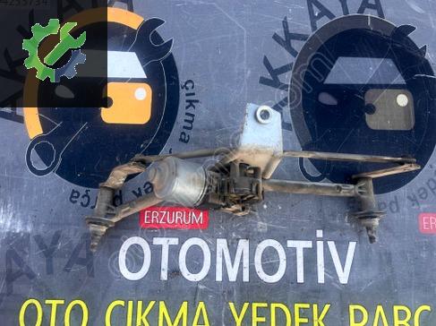 Peugeot 206 Ön Silecek Motoru çıkma parça
