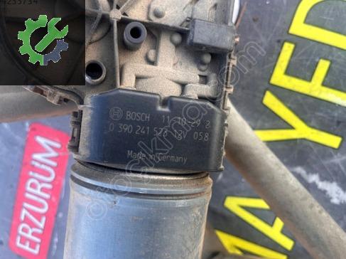 Peugeot 206 Ön Silecek Motoru 0390241523 çıkma parça
